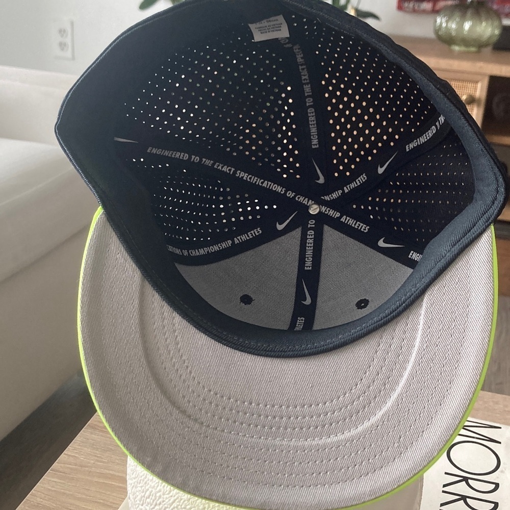 Black and Neon Green Baseball Cap - Picture 5 of 8